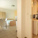 Apartmaji Loretica Apartment *